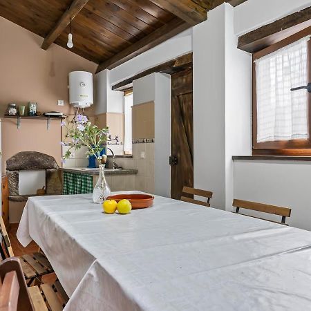 Apartamentos Turisticos As Cetareas Rinlo Exteriör bild